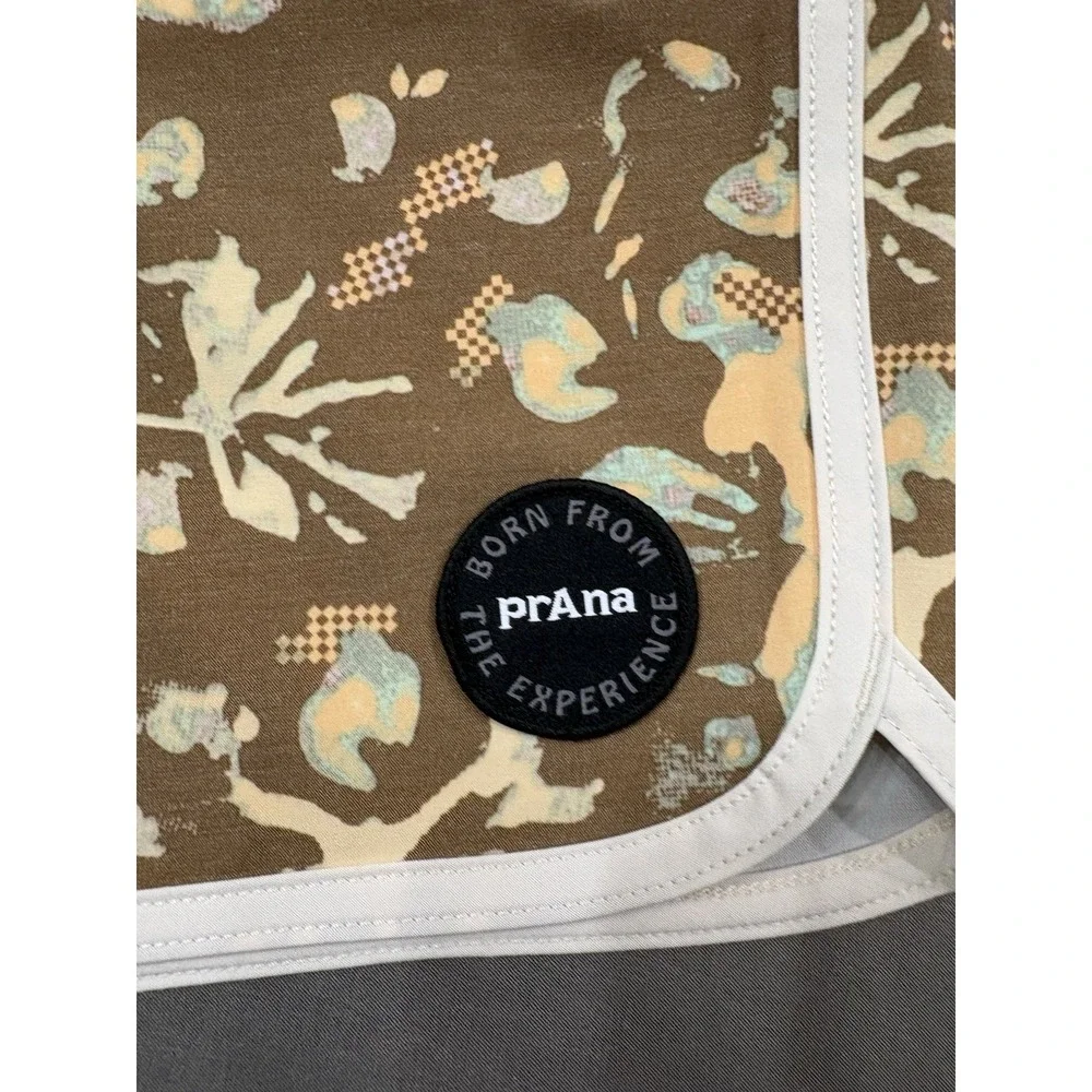 prAna Vintage Boardshorts - Retro Olive Digibloom Size 31/08 NWT